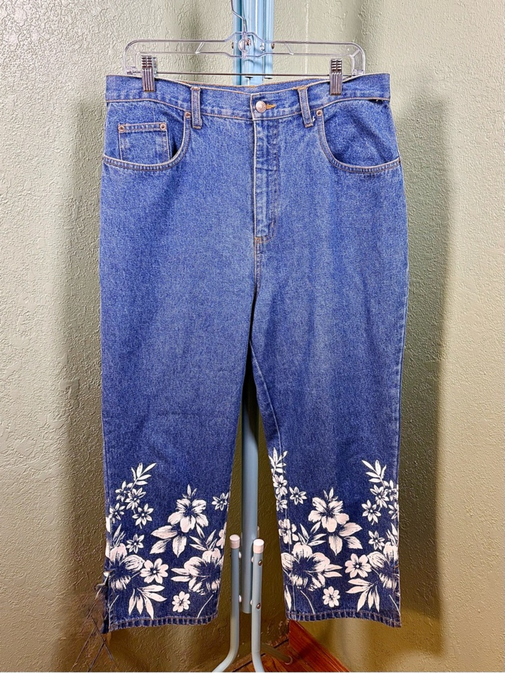 bill blass Blue Denim Wide-Leg Jeans with White Floral Hem